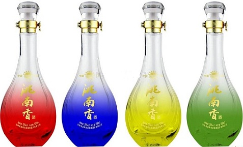 白酒玻璃瓶圖片展示（shì）
